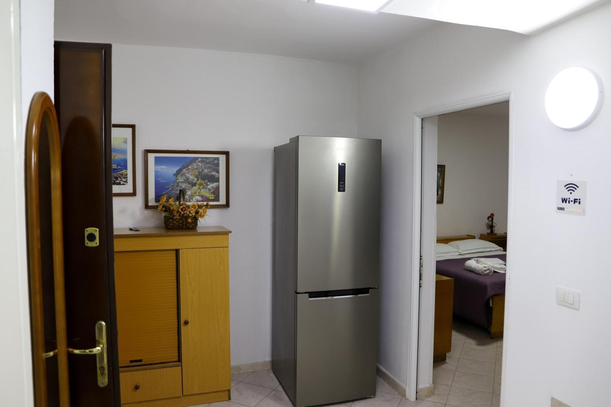 Lola'S Apartament Apartment Берат Екстериор снимка